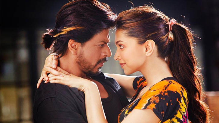 মুক্তির আগেই ৩৫ কোটিতে ‘পাঠান’!