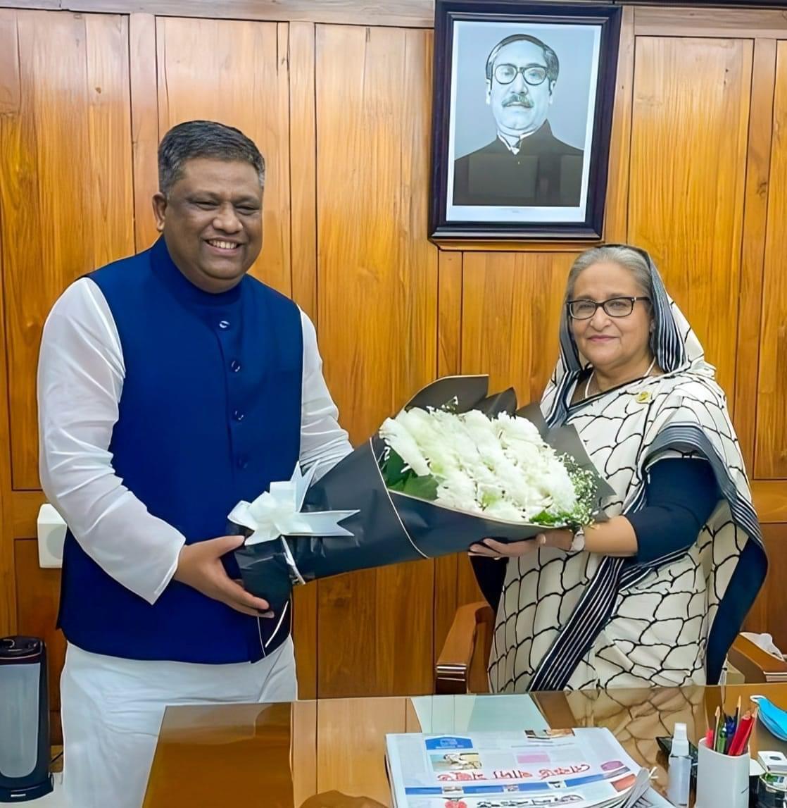 আনোয়ারুজ্জামান চৌধুরীকে নিয়ে সিলেটের রাজনীতিতে কেন এত আলোড়ন