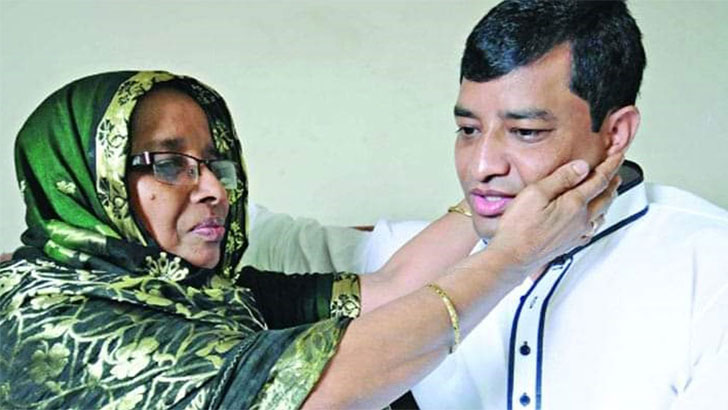 <span style='color:#333;font-size:18px;'>গাজীপুর সিটি করপোরেশন নির্বাচন</span><br> জাহাঙ্গীরের মনোনয়ন বাতিল, লড়বেন মা