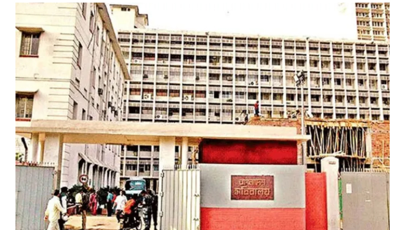 হঠাৎ সচিবদের নিয়ে বৈঠক করলেন মন্ত্রিপরিষদ সচিব