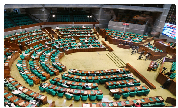 সরকারি কর্মচারীদের গ্রেপ্তারে পূর্বানুমতি লাগবে, সংসদে বিল পাস