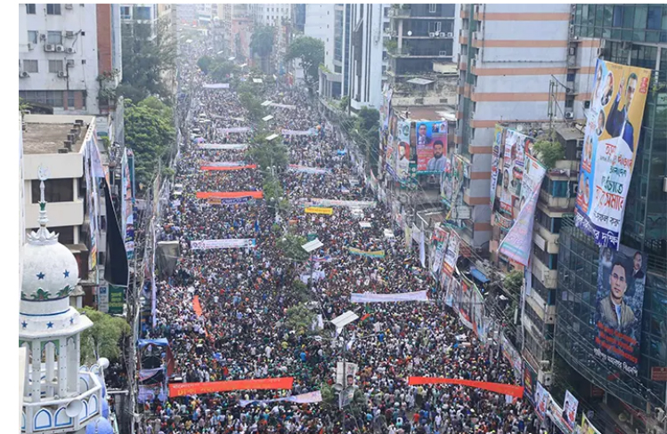 <span style='color:#333;font-size:18px;'>শনিবার ঢাকার সব প্রবেশপথে অবস্থানের ঘোষণা বিএনপি’র</span><br> আওয়ামী লীগ জোর করে ক্ষমতায় থাকতে গিয়ে রাষ্ট্রযন্ত্রকে ধ্বংস করেছে-মির্জা ফখরুল