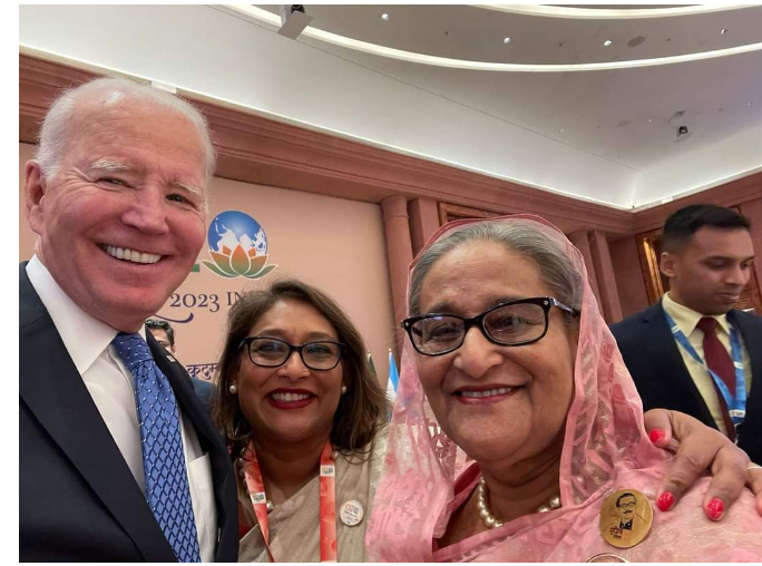 বাইডেনের সেলফিতে নানা কথা