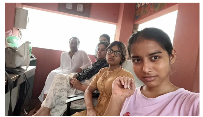 মার্কিন দূতাবাসে আশ্রয় চেয়ে বসে আছেন বরখাস্ত ডেপুটি অ্যাটর্নি জেনারেল এমরান