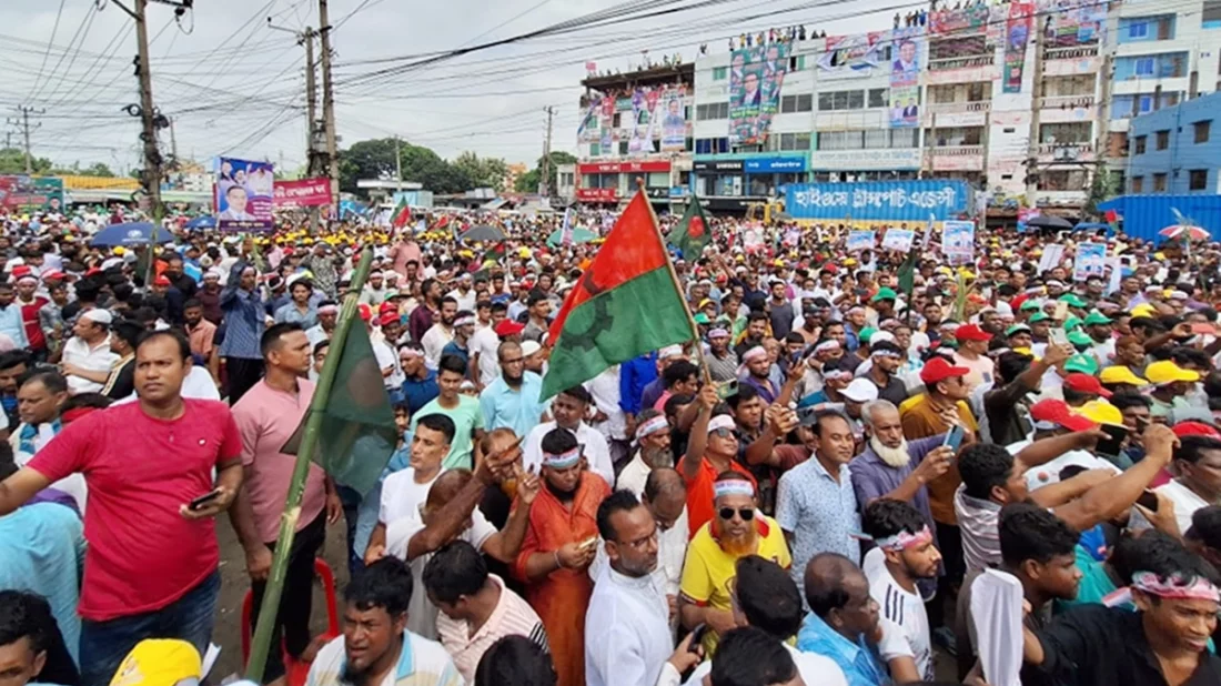 সিলেট অভিমুখে বিএনপির রোডমার্চ চলছে, নেতা-কর্মীদের ঢল