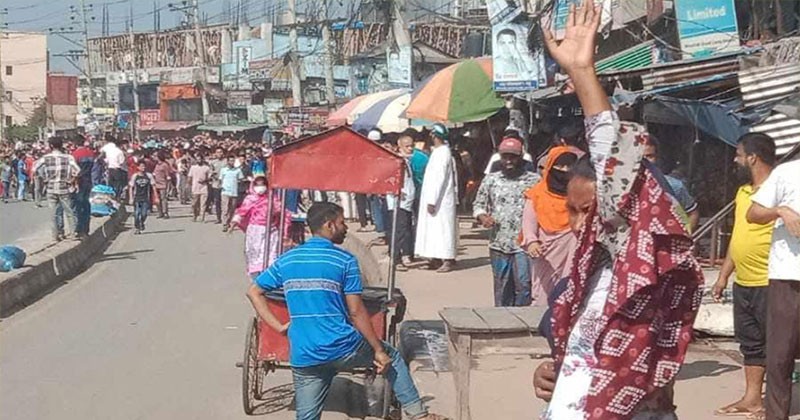 গাজীপুরে শ্রমিকদের বিক্ষোভে গুলিঃ নিহত ১