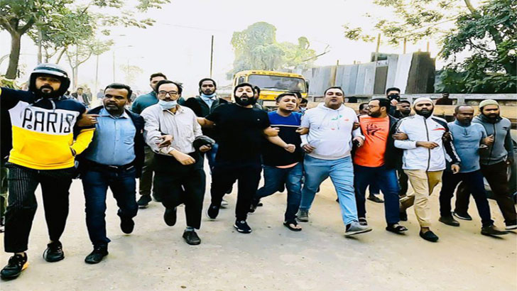 ঢাকায় ইশরাকের নেতৃত্বে কমলাপুর-মতিঝিলে মিছিল, ভাঙচুর