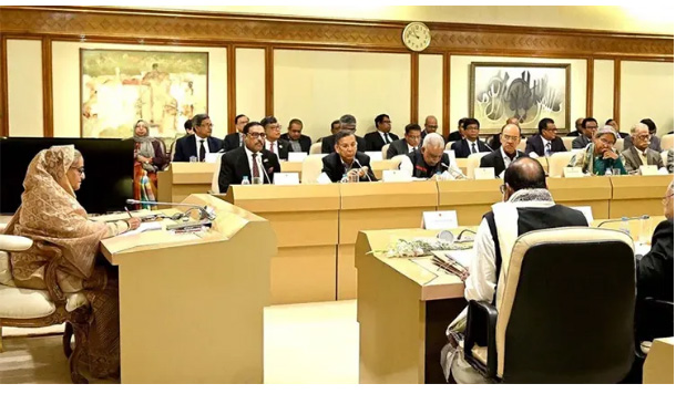 মন্ত্রিসভার প্রথম বৈঠক অনুষ্ঠিত