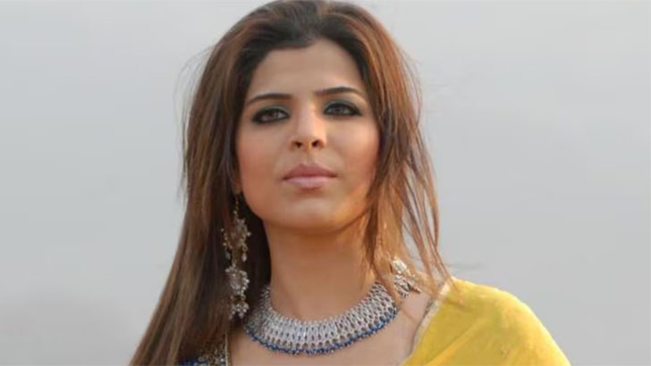 বলিউড অভিনেত্রীসহ পুরো পরিবারকে হত্যা, বাবার মৃত্যুদণ্ড