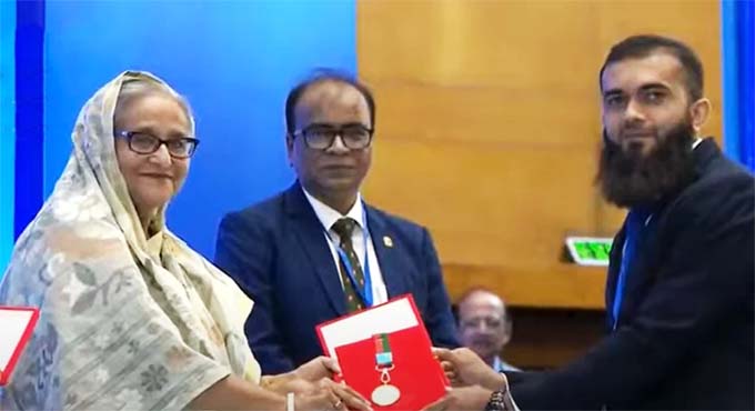 জাতীয় মৎস্য পদক পেলেন ২২ ব্যক্তি ও প্রতিষ্ঠান