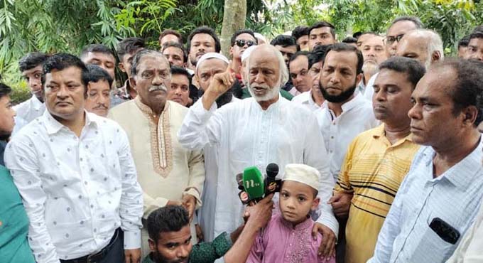 চাঁদাবাজি ও সন্ত্রাসমুক্ত দেশ উপহার দেবে : মেজর হাফিজ