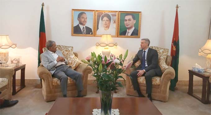 ইইউর রাষ্ট্রদূতের সঙ্গে বিএনপির বৈঠক