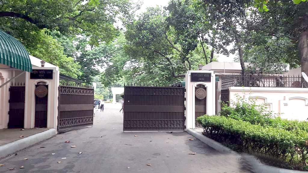 প্রধান উপদেষ্টার সঙ্গে মতবিনিময়ে আমন্ত্রণ পেল যেসব দল