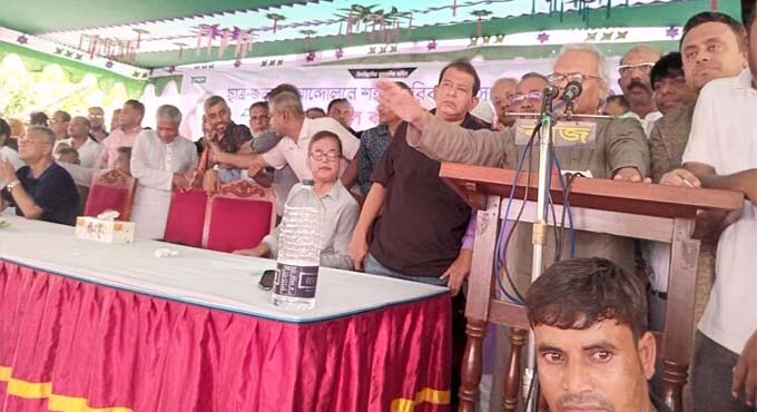 শেখ হাসিনাকে ভারত সমর্থন করে, বাংলাদেশকে সমর্থন করে না : রিজভী