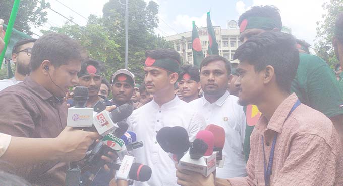 আওয়ামী লীগ যদি প্রতিবিপ্লব করার চেষ্টা করে তাহলে তাদের অস্তিত্ব থাকবে না : সমন্বয়ক সারজিস