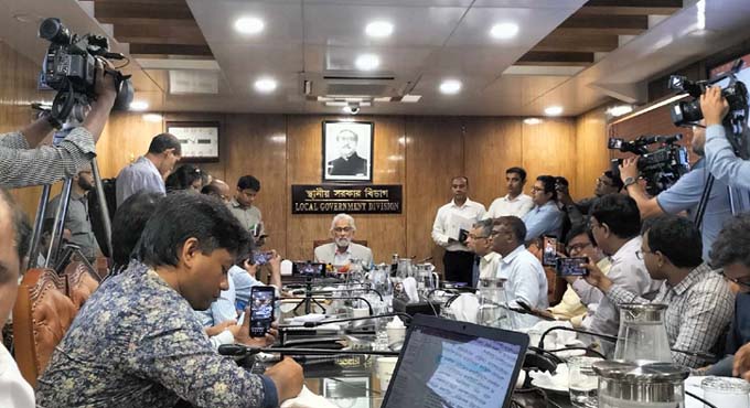 ১৬ বছরের অনিয়ম সংস্কার করতে একটু সময় লাগবে : উপদেষ্টা হাসান আরিফ
