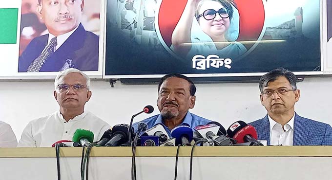 হাসিনা ও সরকারি দলের যোগসাজসে বিডিআর হত্যাকাণ্ড : মেজর হাফিজ