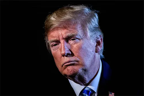 অভিবাসীদের আবর্জনার সঙ্গে তুলনা করলেন ট্রাম্প