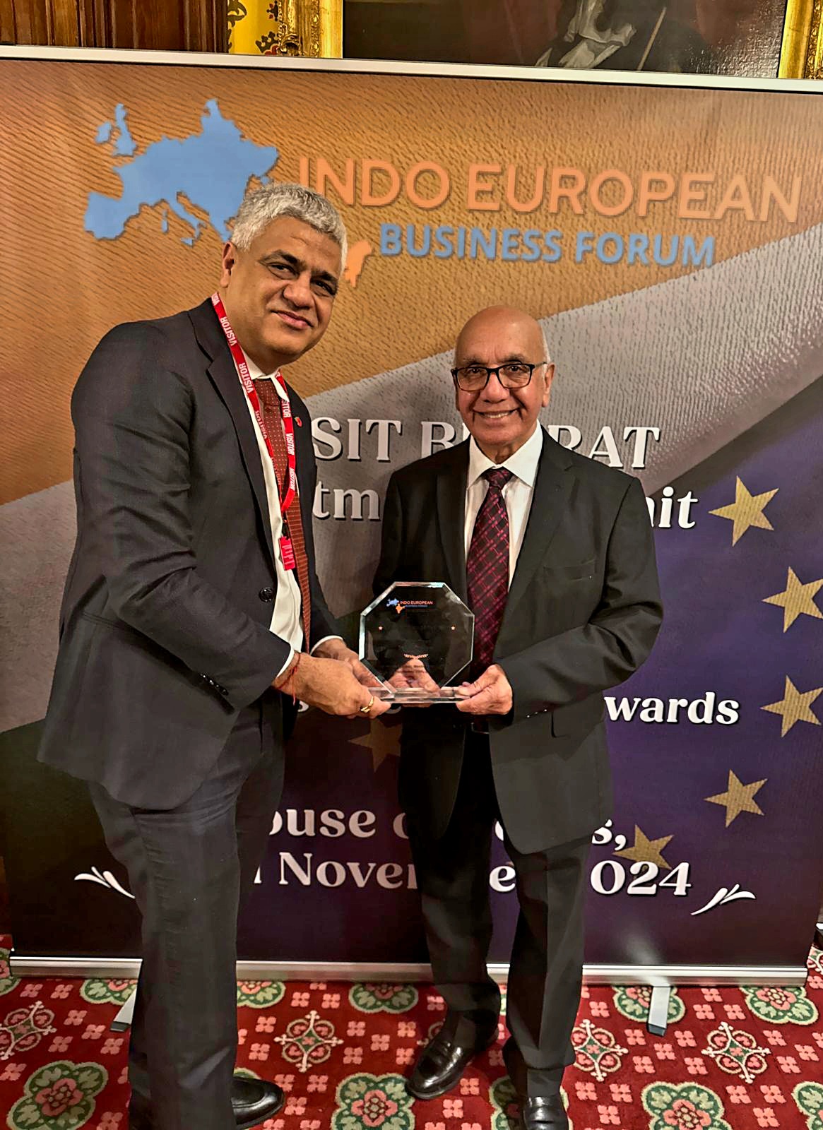 Multicultural Marketing Guru and Diaspora Analyst-Manish Tiwari Honoured as British Indian of the Year