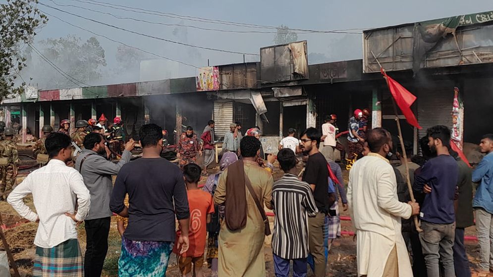 হবিগঞ্জে ১০ টাকার টমটম ভাড়া নিয়ে দুদল গ্রামবাসীর সংঘর্ষে আহত ৫০