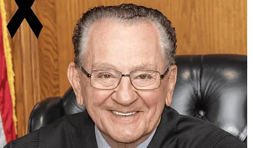 মারা গেলেন দয়ালু বিচারক ফ্রাঙ্ক ক্যাপ্রিও