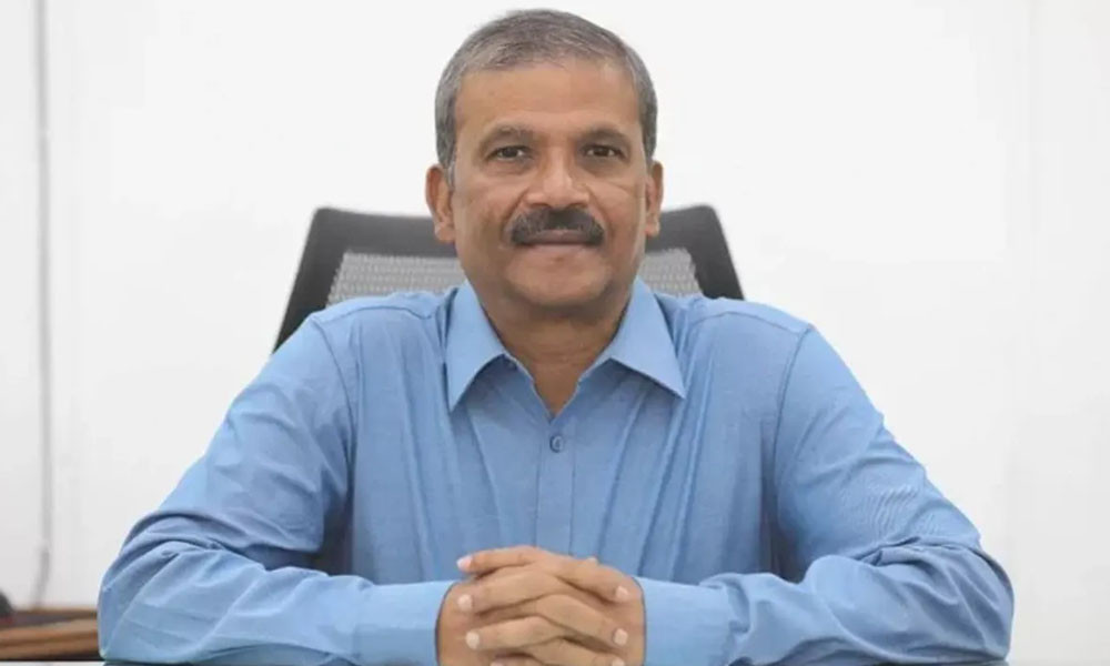 ডাক্তারদের ওষুধ কোম্পানীর দালাল বললেন আসিফ নজরুল