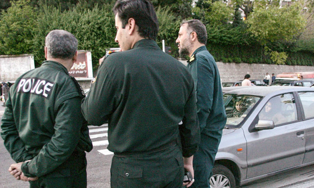 ইরানে অতর্কিত হামলায় ৫ পুলিশ সদস্য নিহত