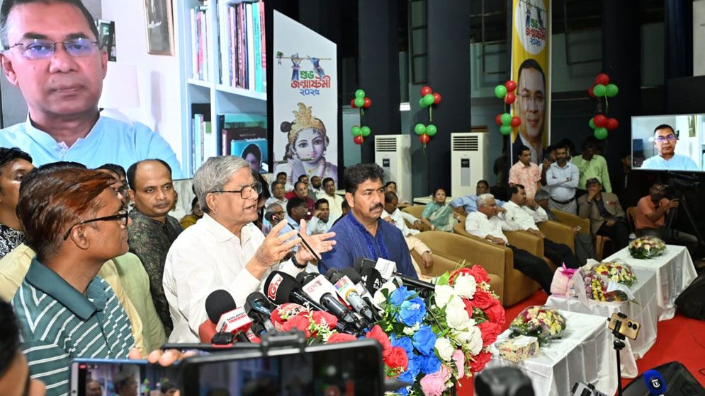 একাত্তরকে ভুলিয়ে দেওয়ার ষড়যন্ত্র চলছে: মির্জা ফখরুল