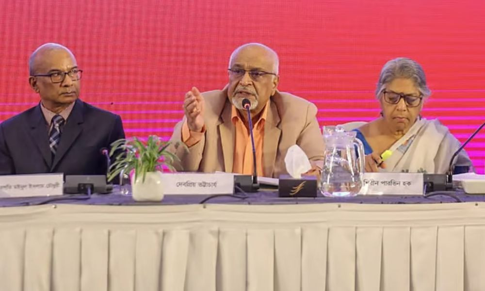 মেরুদণ্ডহীন ভালো মানুষ মানবাধিকার কমিশনে দরকার নেই : দেবপ্রিয় ভট্টাচার্য