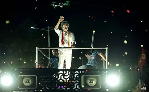 চেন্নাইয়ে অভিনেতা বিজয়ের বাড়িতে কড়া নিরাপত্তা