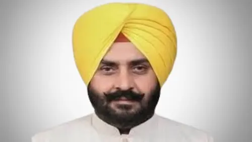 ধর্ষণ মামলায় গ্রেপ্তার বিধায়কের পলায়ন