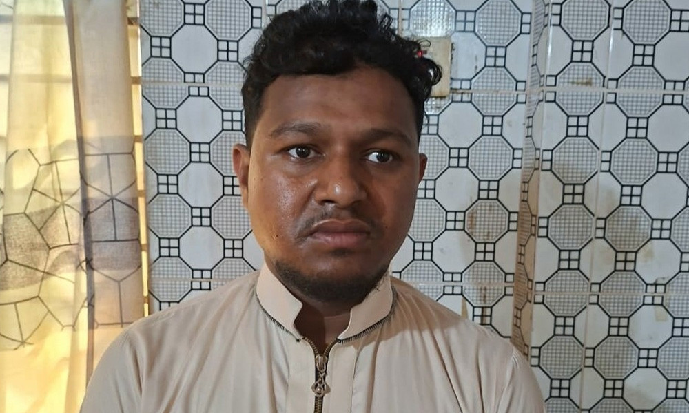 কুমিল্লায় ধর্ষণে ব্যর্থ হয়ে মা-মেয়ে হত্যা : পুলিশ সুপার