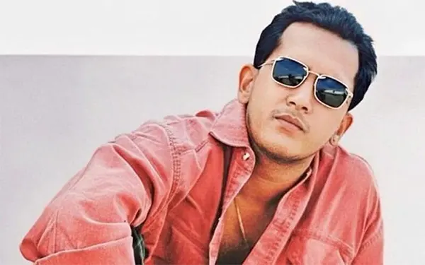 চিত্রনায়ক সালমান শাহের অপমৃত্যু মামলাটি হত্যা মামলার এজাহার হিসেবে গ্রহণের নির্দেশ