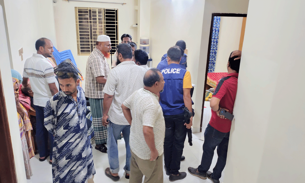 লক্ষ্মীপুরে মা-মেয়েকে গলা কেটে হত্যা, ৩০ ভরি স্বর্ণালংকার ‘লুট’