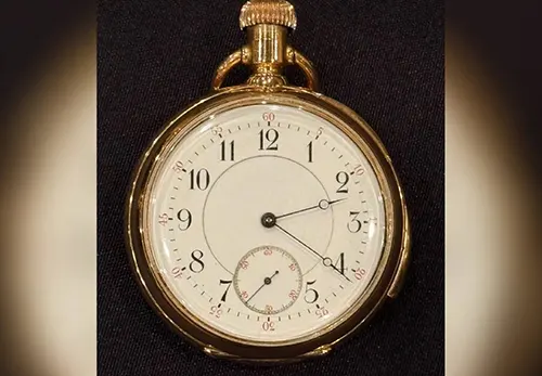 টাইটানিক ট্রাজেডিতে নিহত যাত্রীর স্বর্ণঘড়ি নিলামে সাড়ে ২৮ কোটিতে বিক্রি