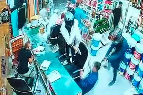 ডিবি হেফাজতে যুবদল নেতা হত্যা মামলার আসামির মৃত্যু