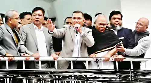 ১৯ বছর পর নয়াপল্টন কার্যালয়ে তারেক রহমান