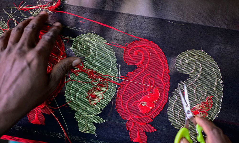 ইউনেসকোর সাংস্কৃতিক ঐতিহ্যের তালিকায় টাঙ্গাইল শাড়ি