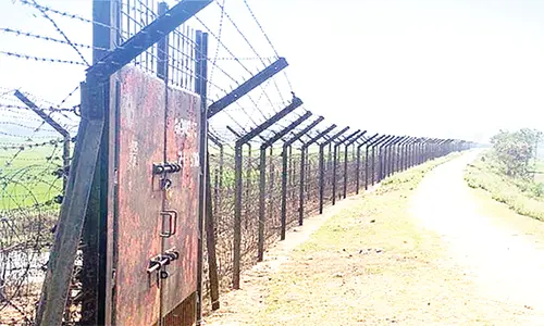 কুলাউড়া ও লালমনিরহাট সীমান্তে বিএসএফের গুলিতে নিহত ২