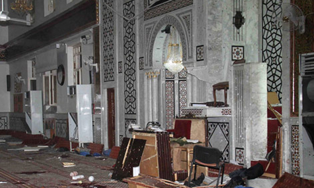 সিরিয়ায় জুমার নামাজের সময় মসজিদে বিস্ফোরণ, নিহত ৫