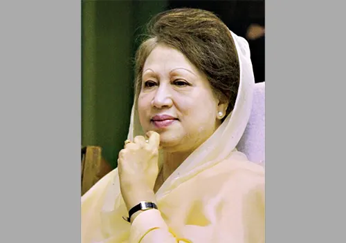 গৃহবধূ থেকে যেভাবে রাজনীতির শীর্ষে