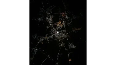 মহাকাশ থেকে তোলা ছবিতে ধরা পড়লো পবিত্র কাবা