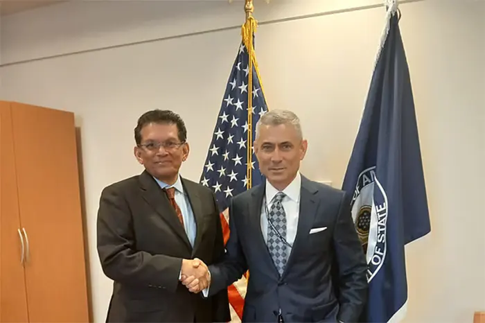 মার্কিন ভিসা বন্ডের প্রেক্ষাপটে ব্যবসায়ীদের ভ্রমণ সহজ করার আহ্বান বাংলাদেশের