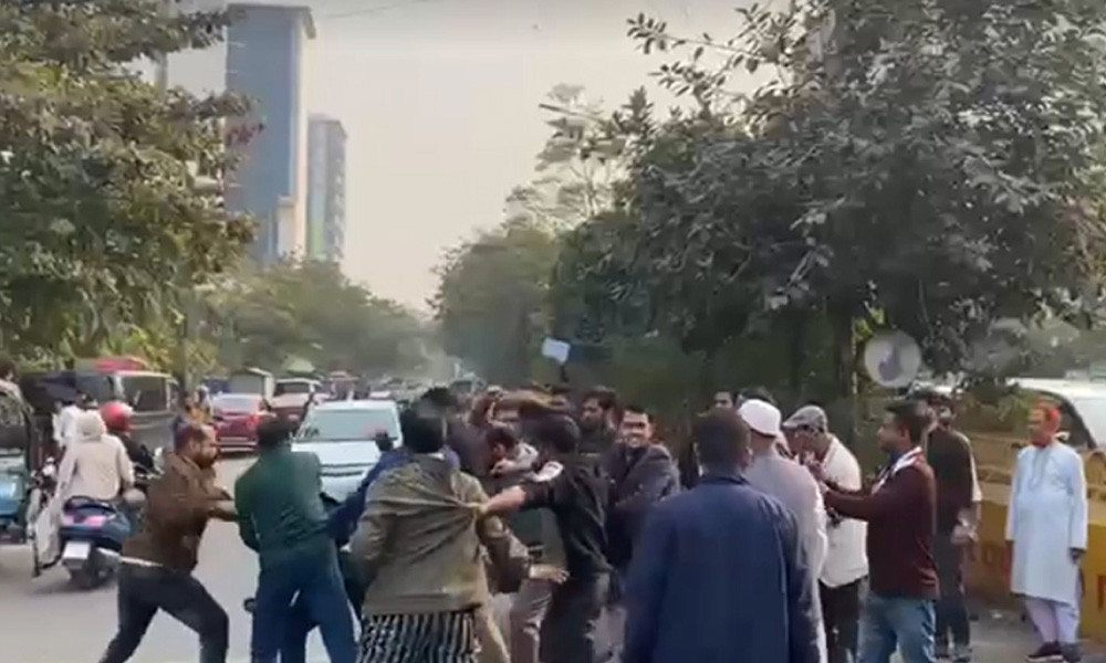 বিএনপি প্রার্থীর দ্বৈত নাগরিকত্বের বিরুদ্ধে অভিযোগকারীর ওপর হামলা