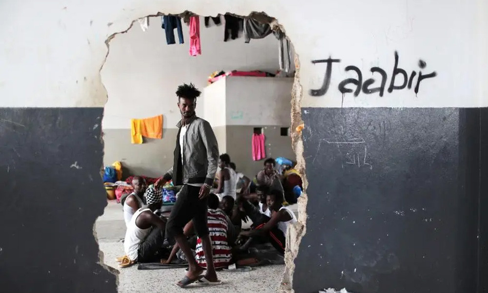 লিবিয়ায় ভূগর্ভস্থ গোপন কারাগার থেকে মুক্ত দুই শতাধিক অভিবাসী