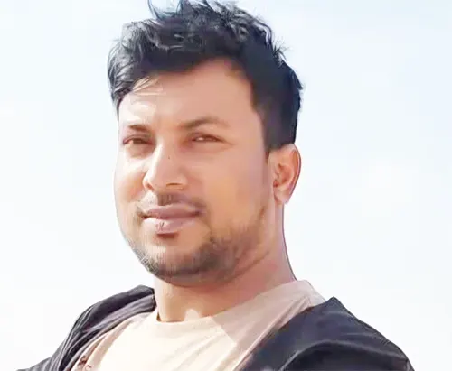 নরসিংদীতে ব্যবসায়ীকে কুপিয়ে হত্যা