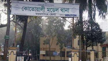 ময়মনসিংহে পুলিশকে কুপিয়ে হাতকড়াসহ আসামি ছিনতাই, ৫ পুলিশ আহত