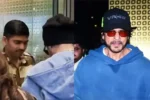 মুম্বই বিমানবন্দরে তল্লাশির মুখে শাহরুখ খান, খুলতে হয় রোদচশমাও