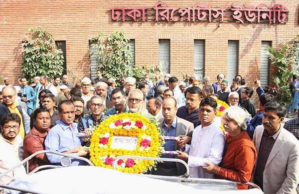 চির নিদ্রায় সাংবাদিক জাকারিয়া কাজল