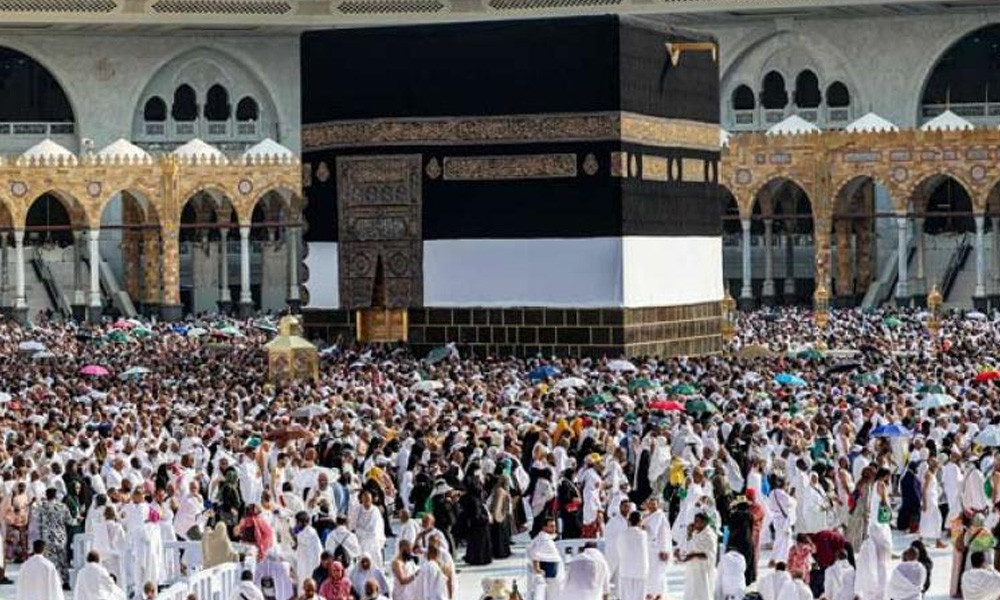 মক্কা-মদিনায় আটকা পড়েছেন হাজারো বাংলাদেশি